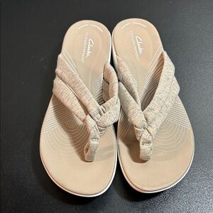 Clarks Women's Tan Sandals